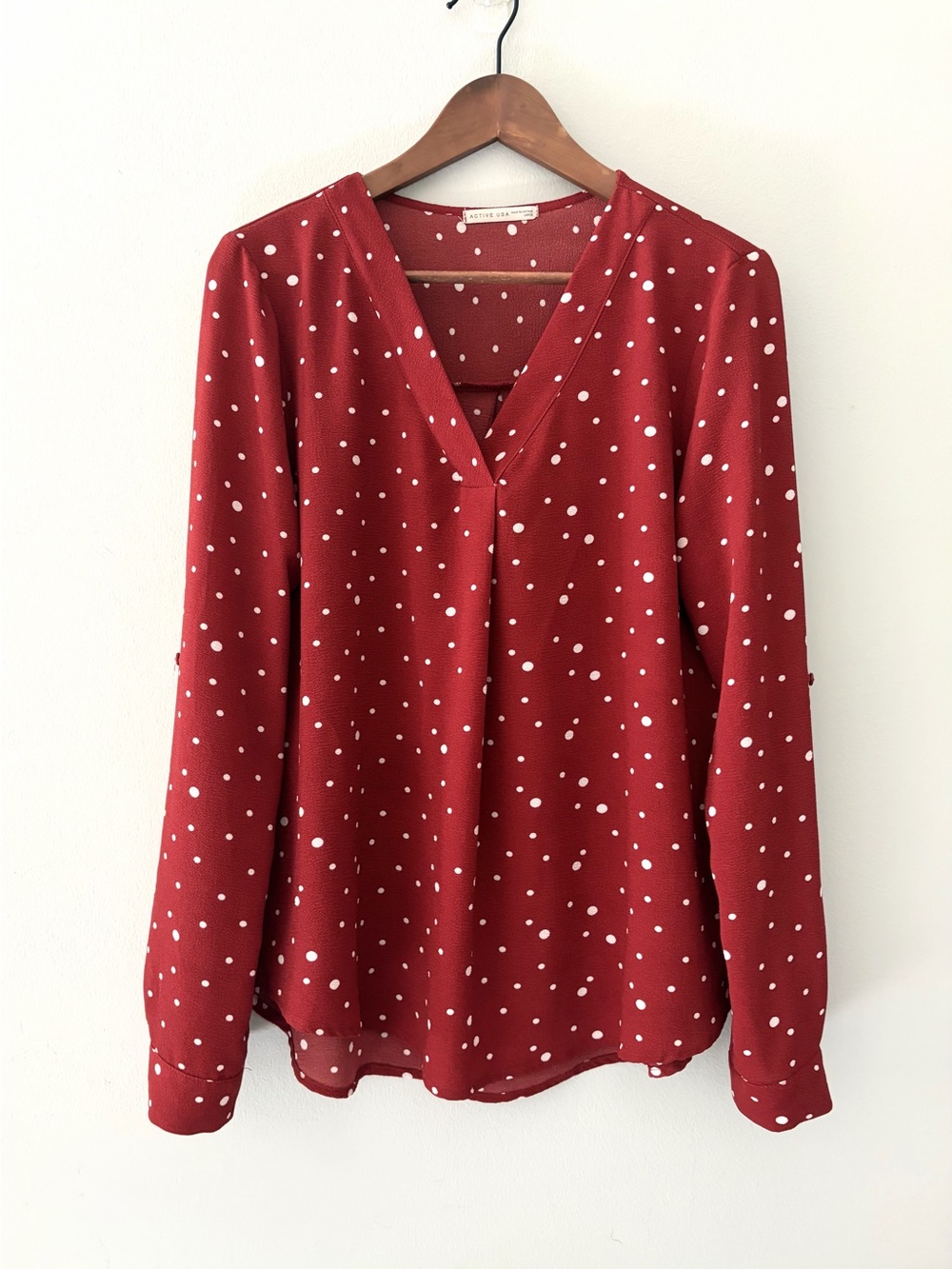 Active USA Maroon V-Neck Polka Dot Blouse Top Office Career Women’s size Large